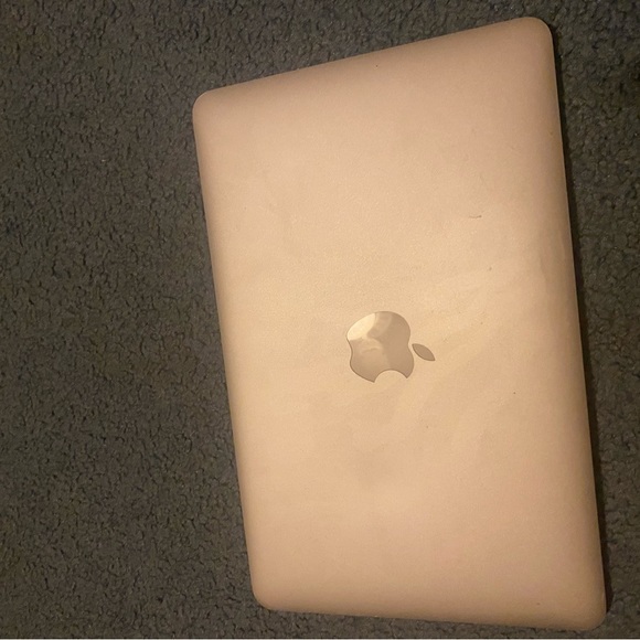 2017 MacBook Air 13”screen - Picture 2 of 2